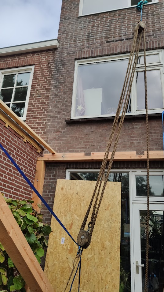 tuinkamer hijsen balken