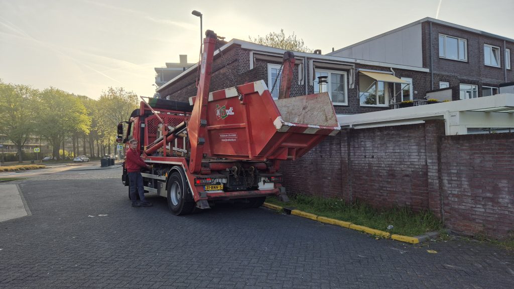 Plaatsen container