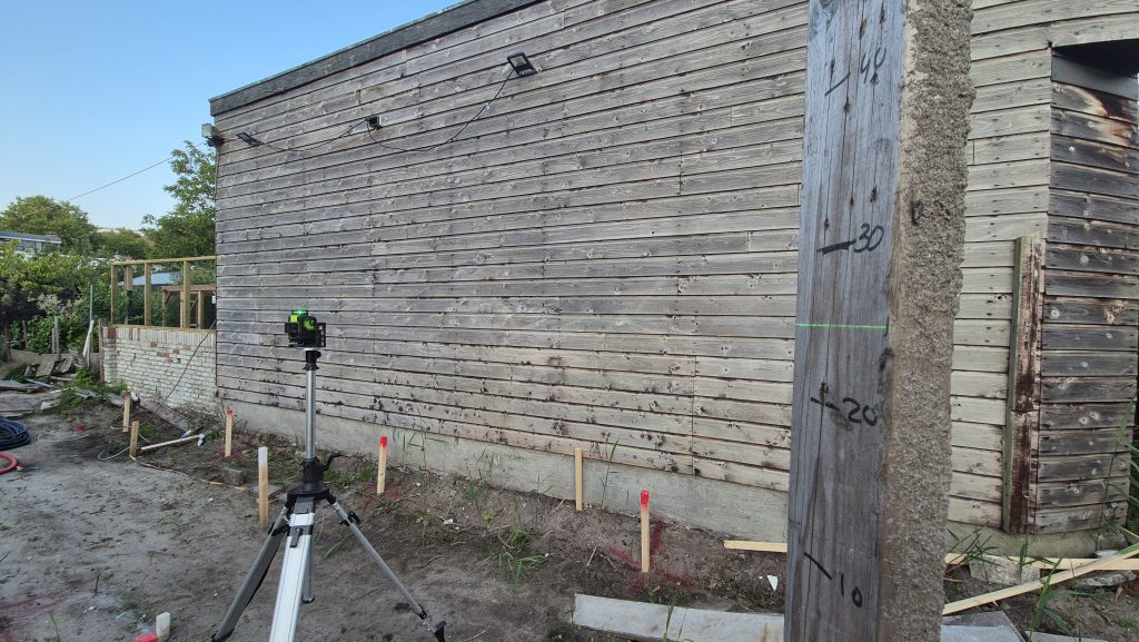 uitzetten maten tuinhuis