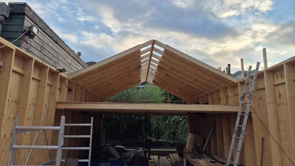 tuinhuis dak bouw aan underlayment